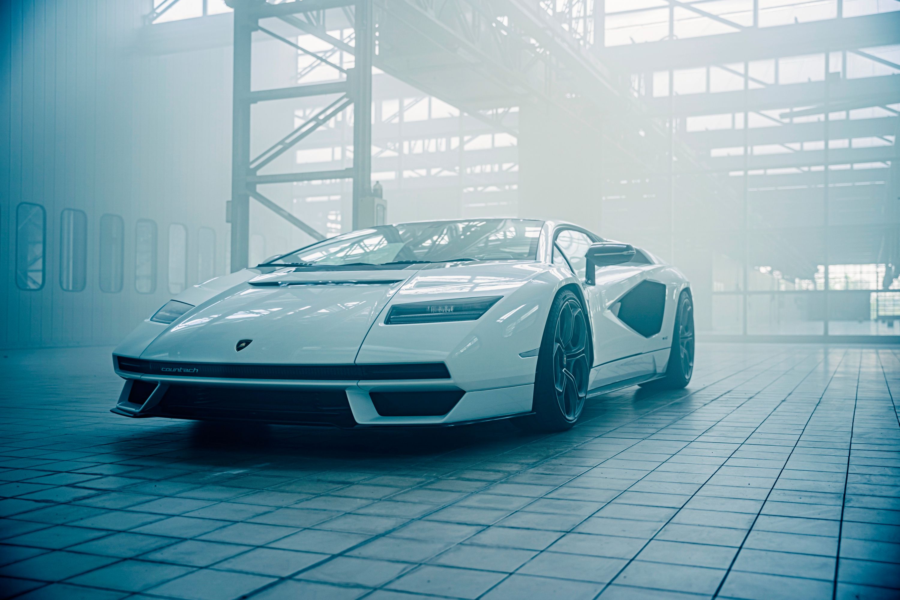 2022 Lamborghini Countach Pricing, Photos & Specs
