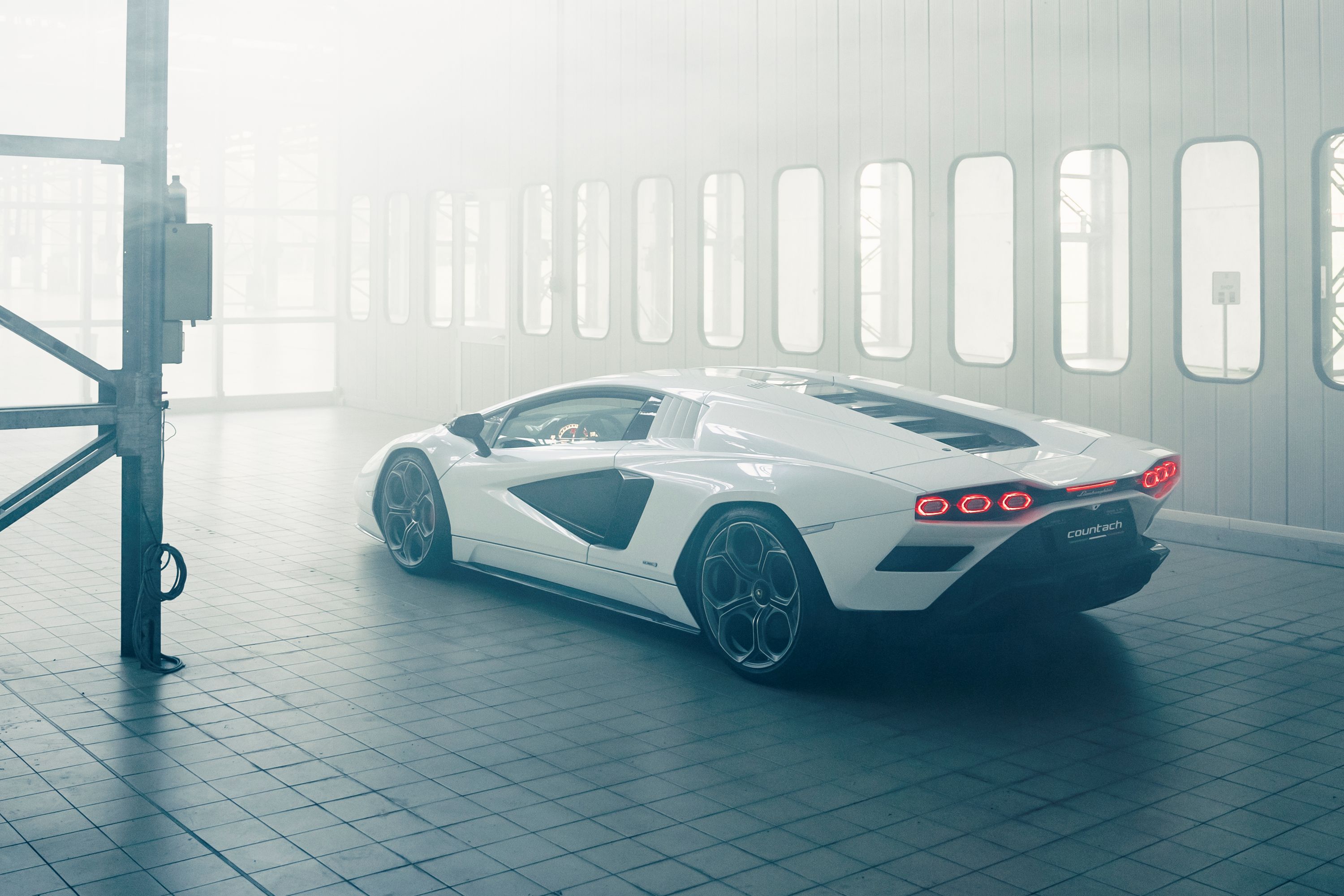 2022 Lamborghini Countach Pricing, Photos & Specs