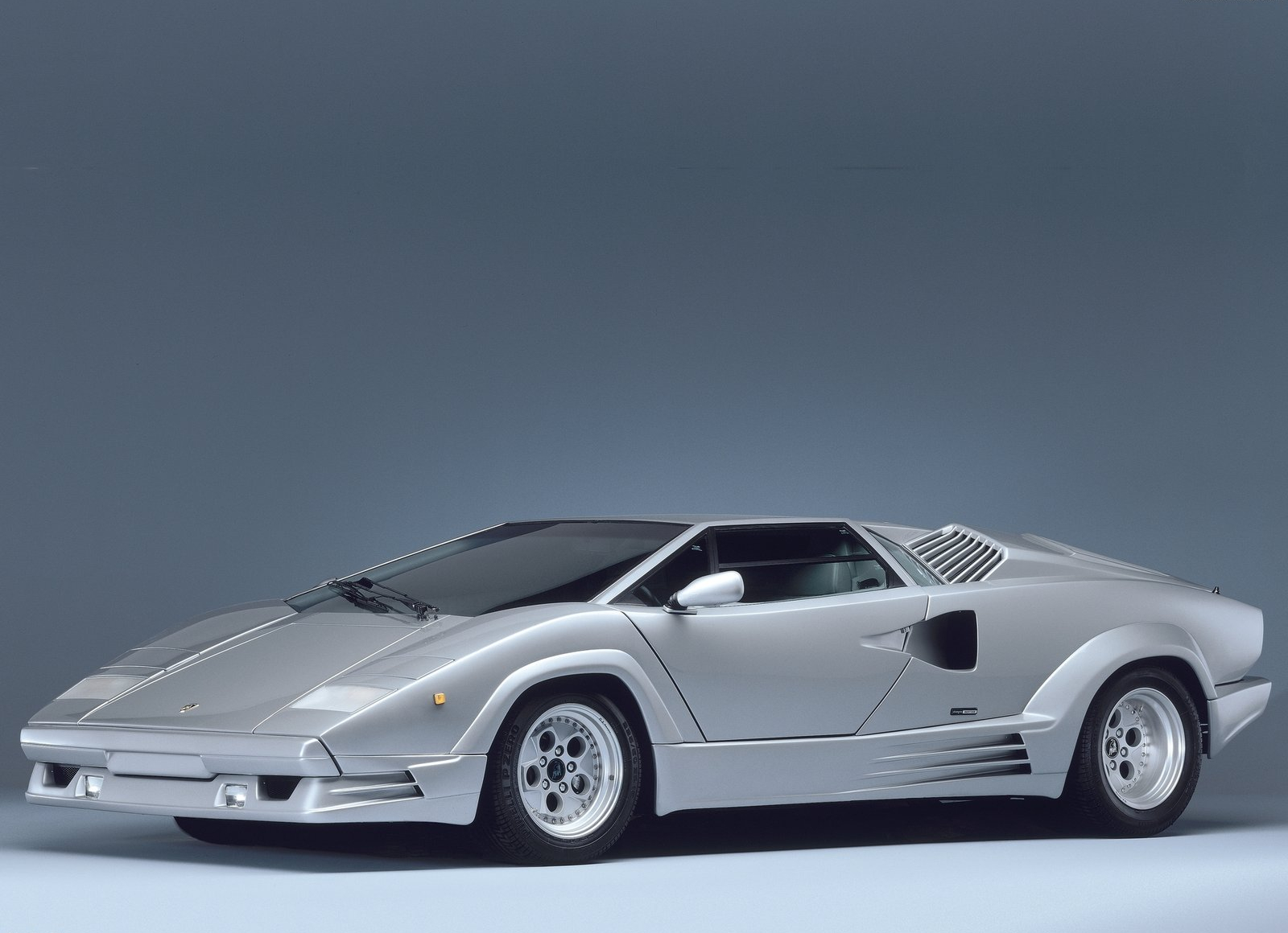 1988 Lamborghini Countach 25th Anniversary Edition - Review