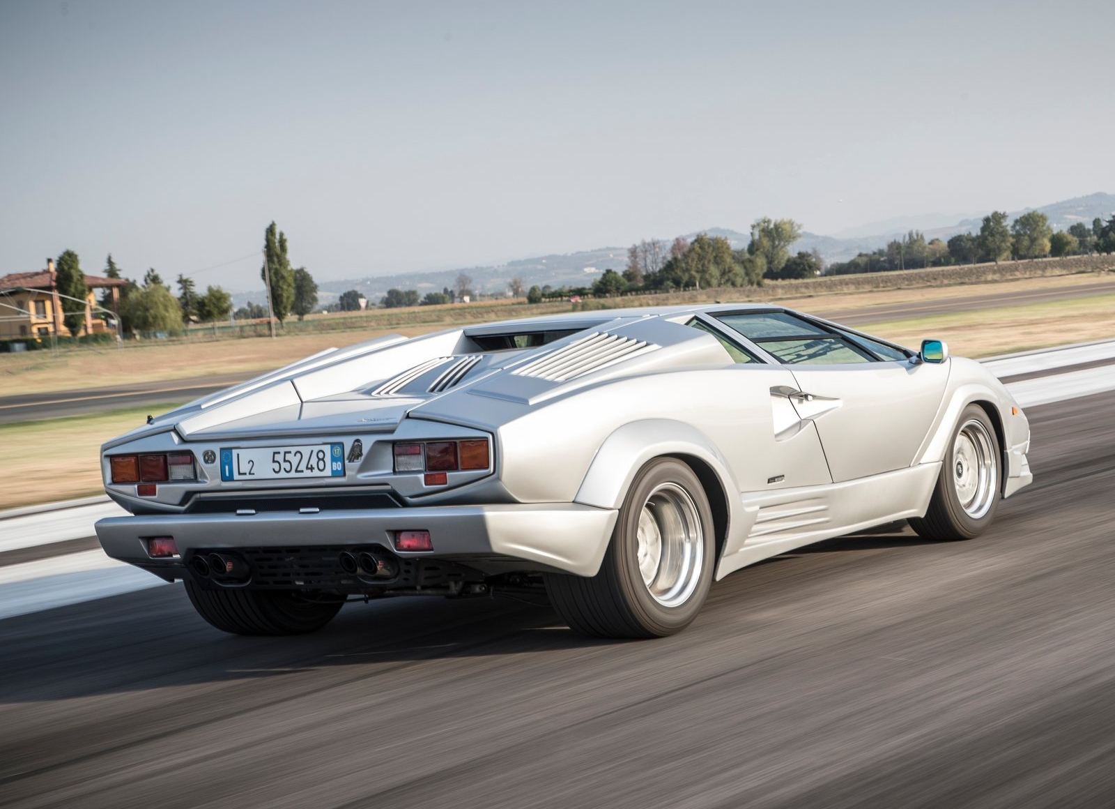 1989 Lamborghini Countach 25th Anniversary Edition - Photos