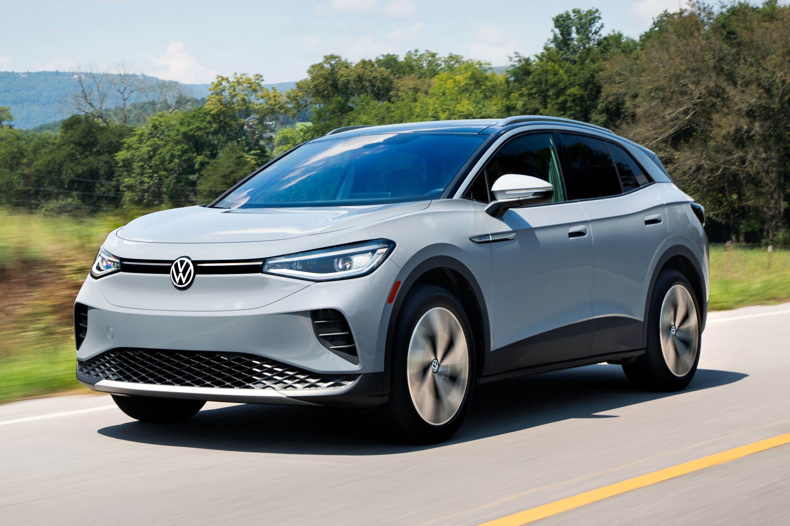 2021 Volkswagen ID.4 AWD First Drive Review: More Grip, More Go