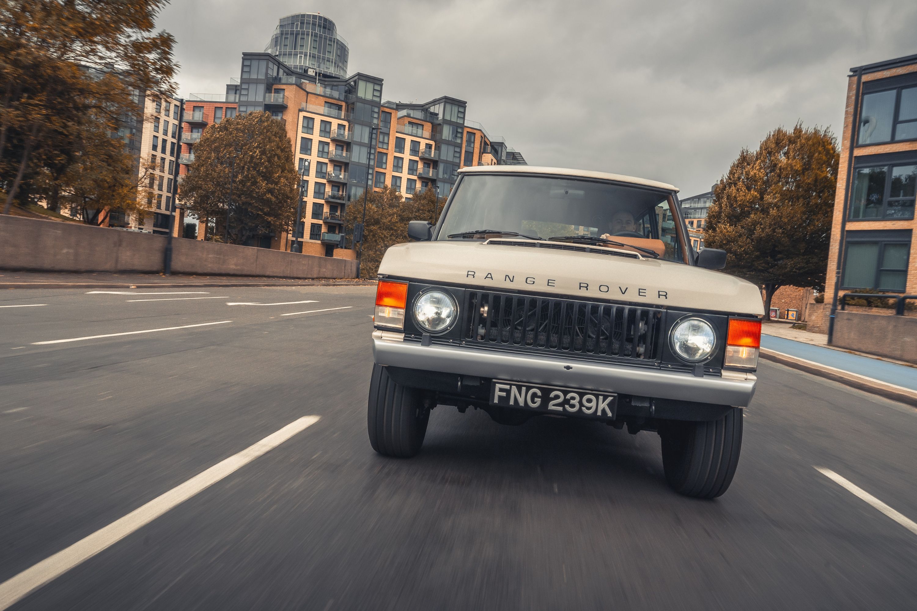 Range Rover Restomod Costs As Much As A Bentley Bentayga