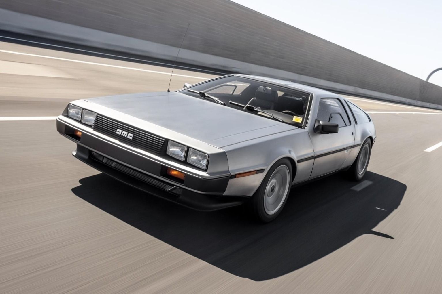 Twin-turbo V6, 487-hp Delorean Sells For Over $200k