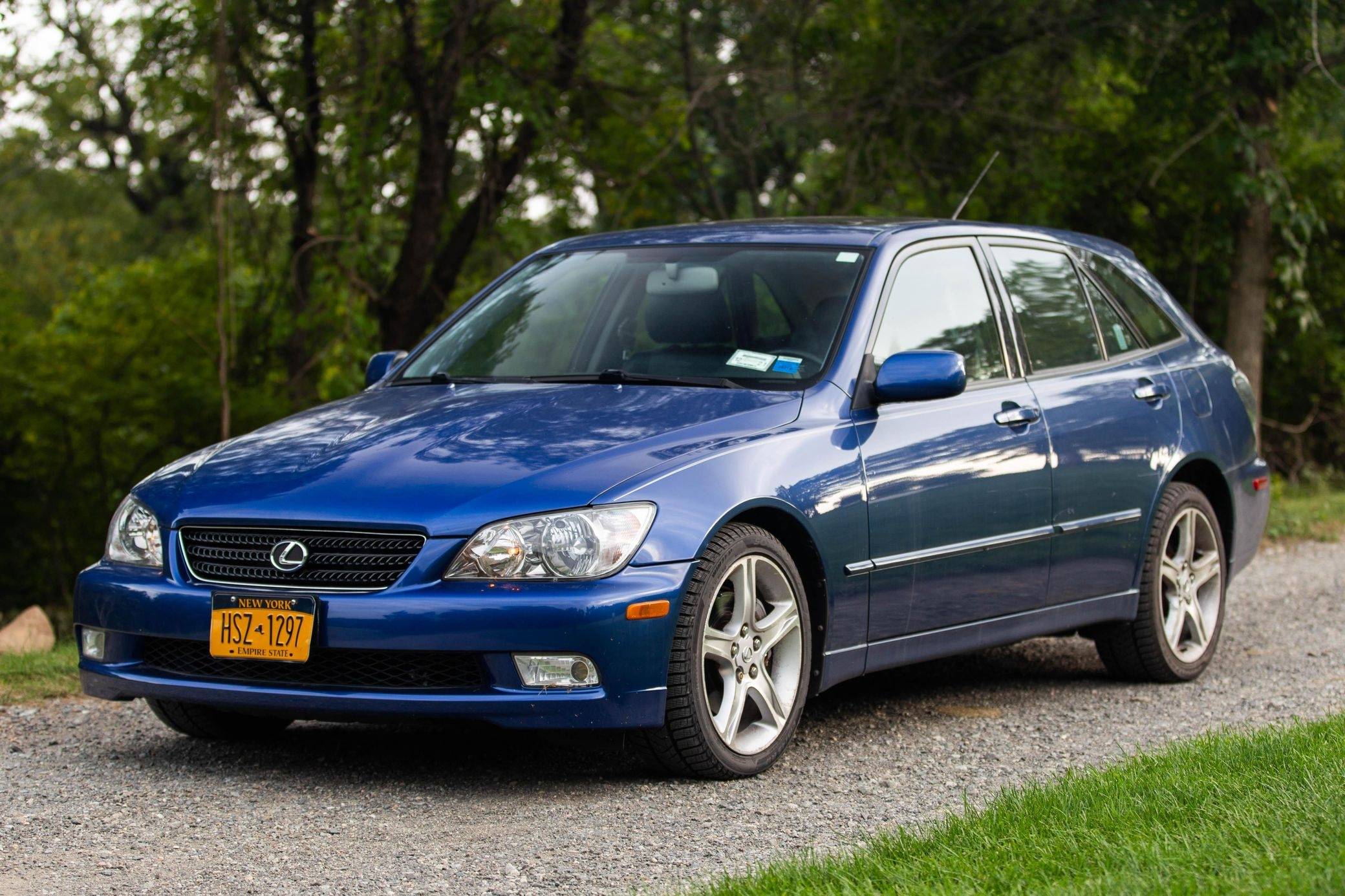 Wavy Lexus Weekly Treasure: The Only Wagon Lexus Ever Made