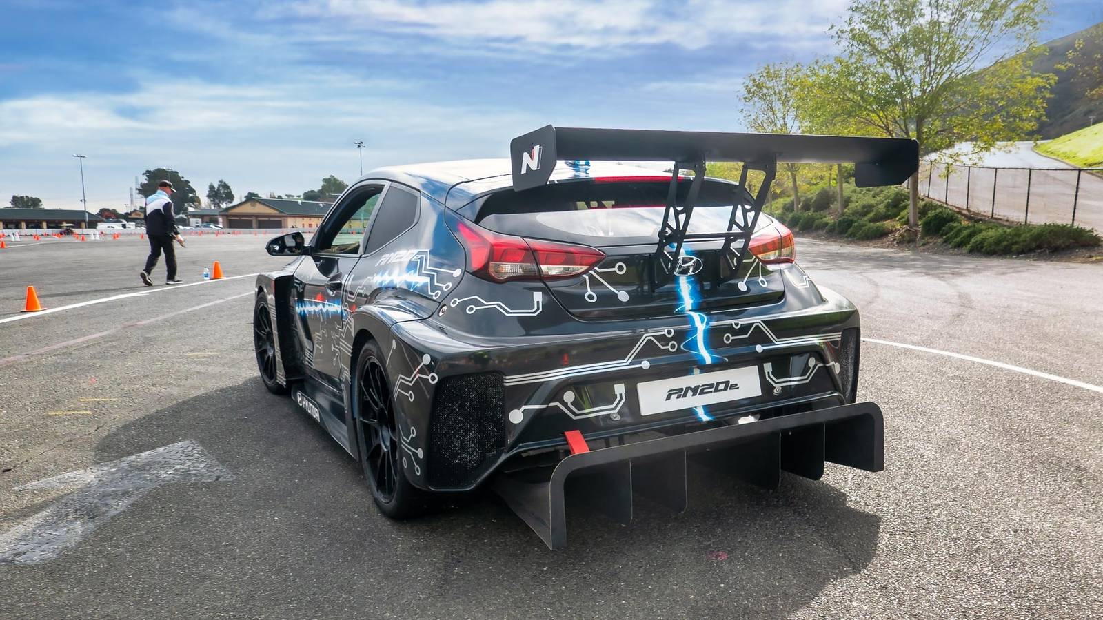 Watch Hyundai Perfect Race Car Tech For Its Road Cars