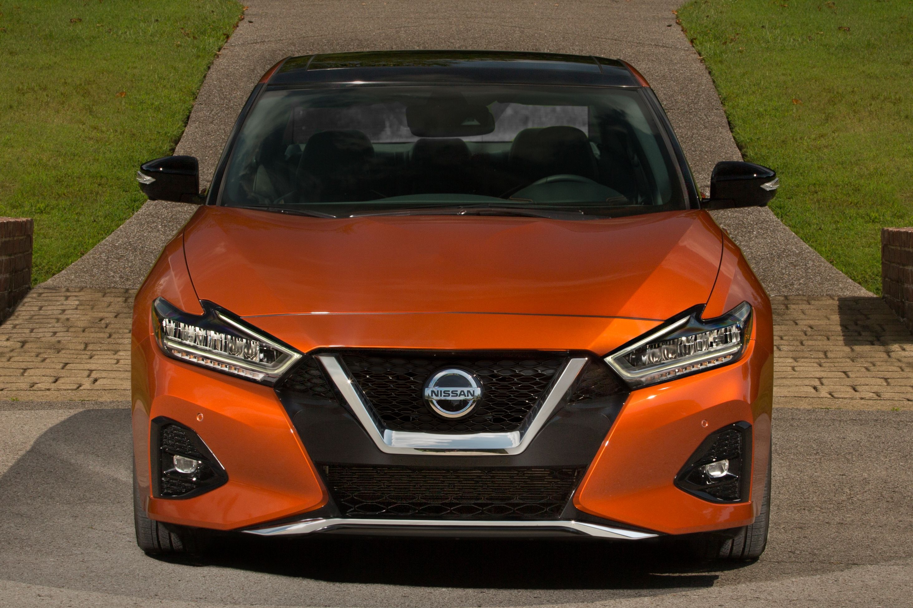 2019 Nissan Maxima Exterior Photos