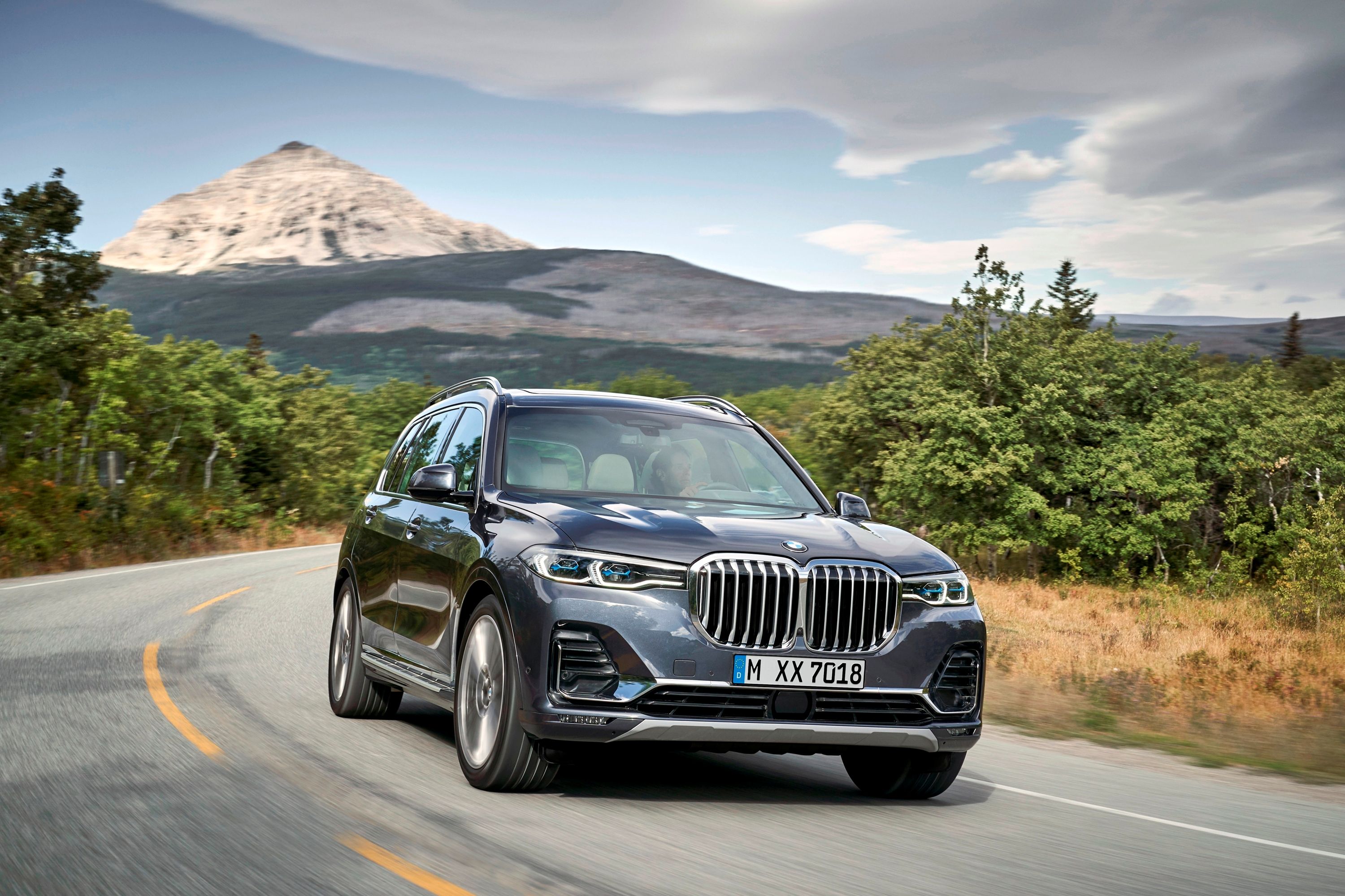 What Happened To The BMW X8?