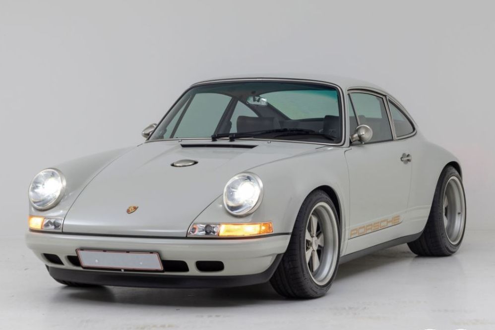 00s PORSCHE DESIGN 未使用品　定価税込57750 Porsche 911 Reimagined by Singer 1989 - elferspot.com