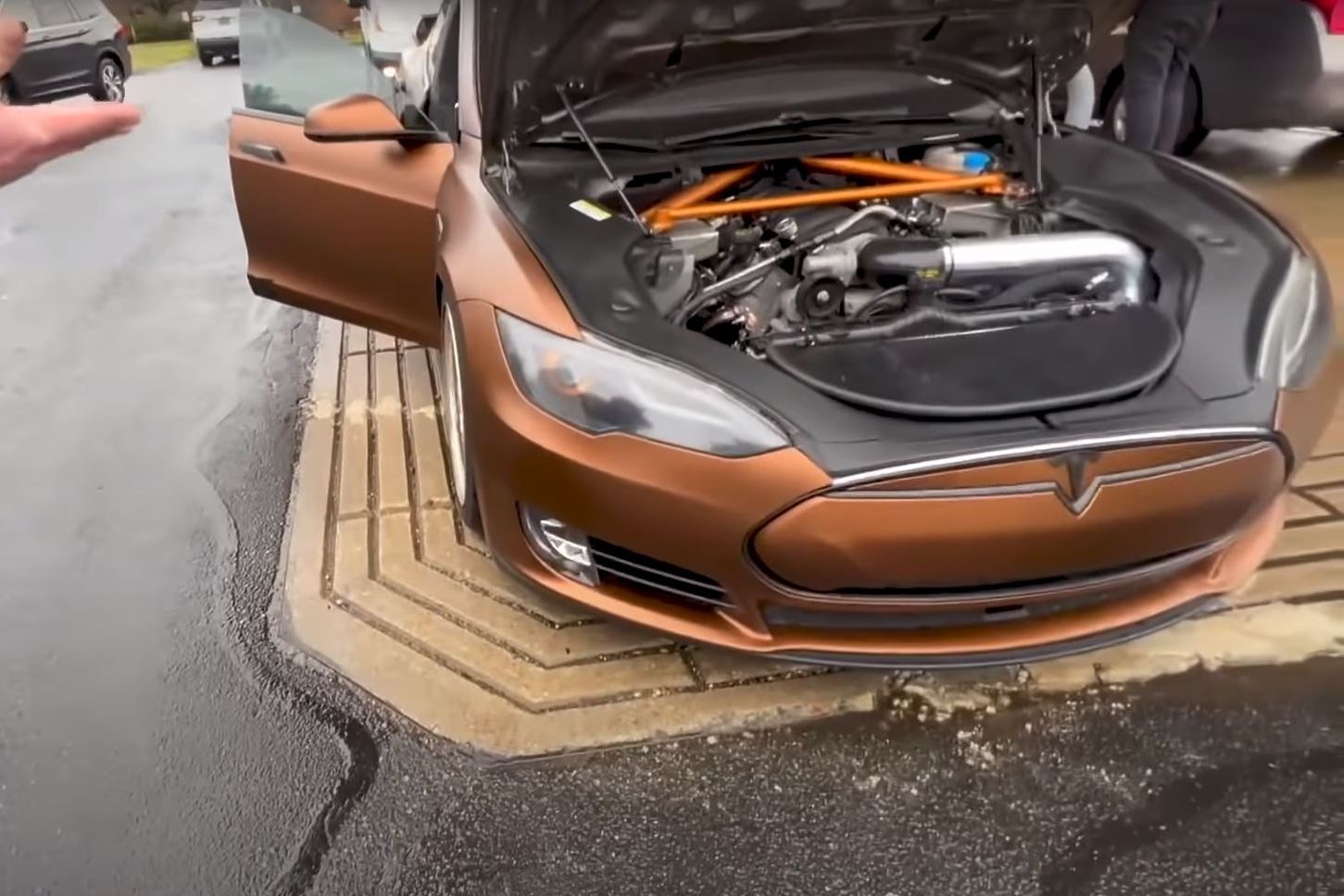 World's Only V8-Powered Tesla Makes Impressive Power