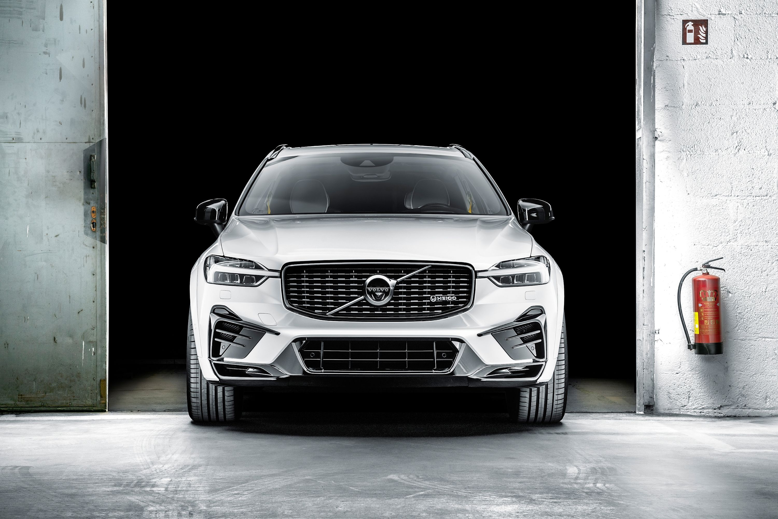 Volvo XC60 Gets Stylish Upgrade With New Body Kit