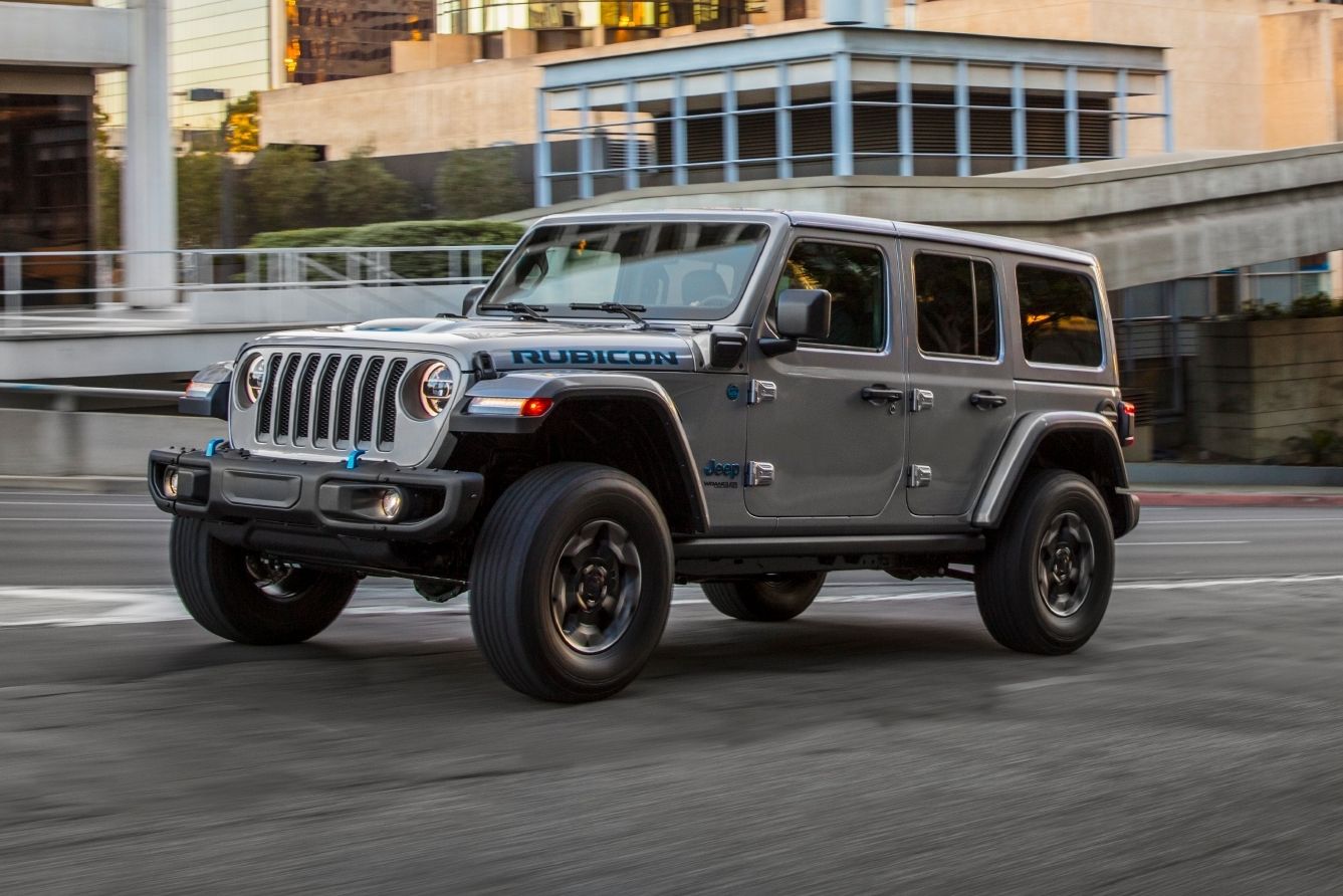 It's Official: Women Love The Jeep Wrangler 4xe