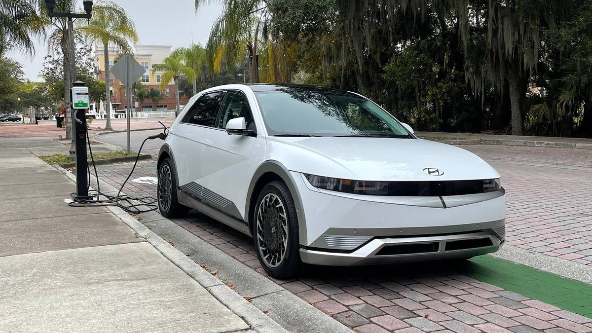 Tesla's Troll Army Is Hurting The Shift Towards Electric Vehicles