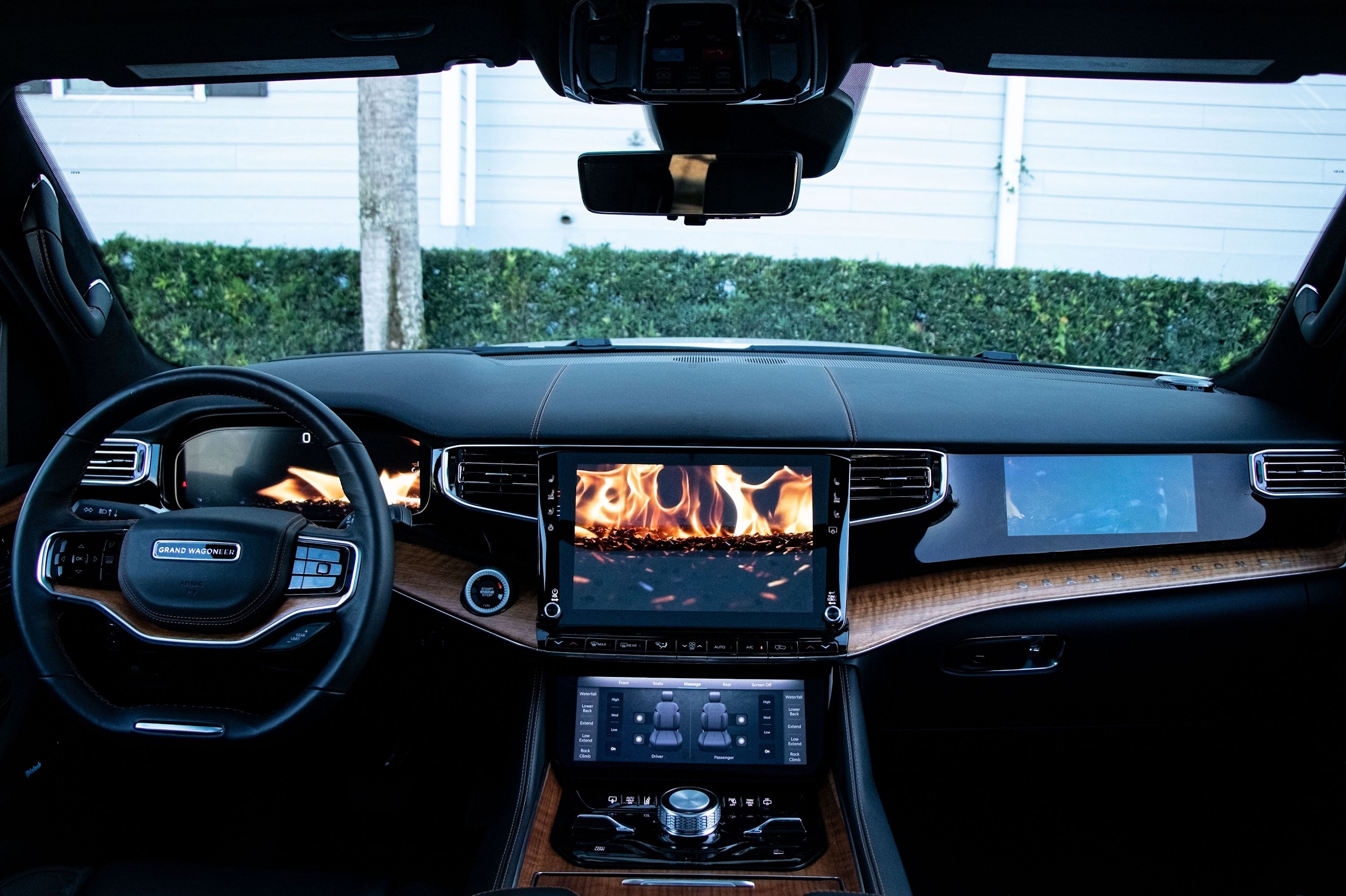 2023 Jeep Grand Wagoneer Interior Photos