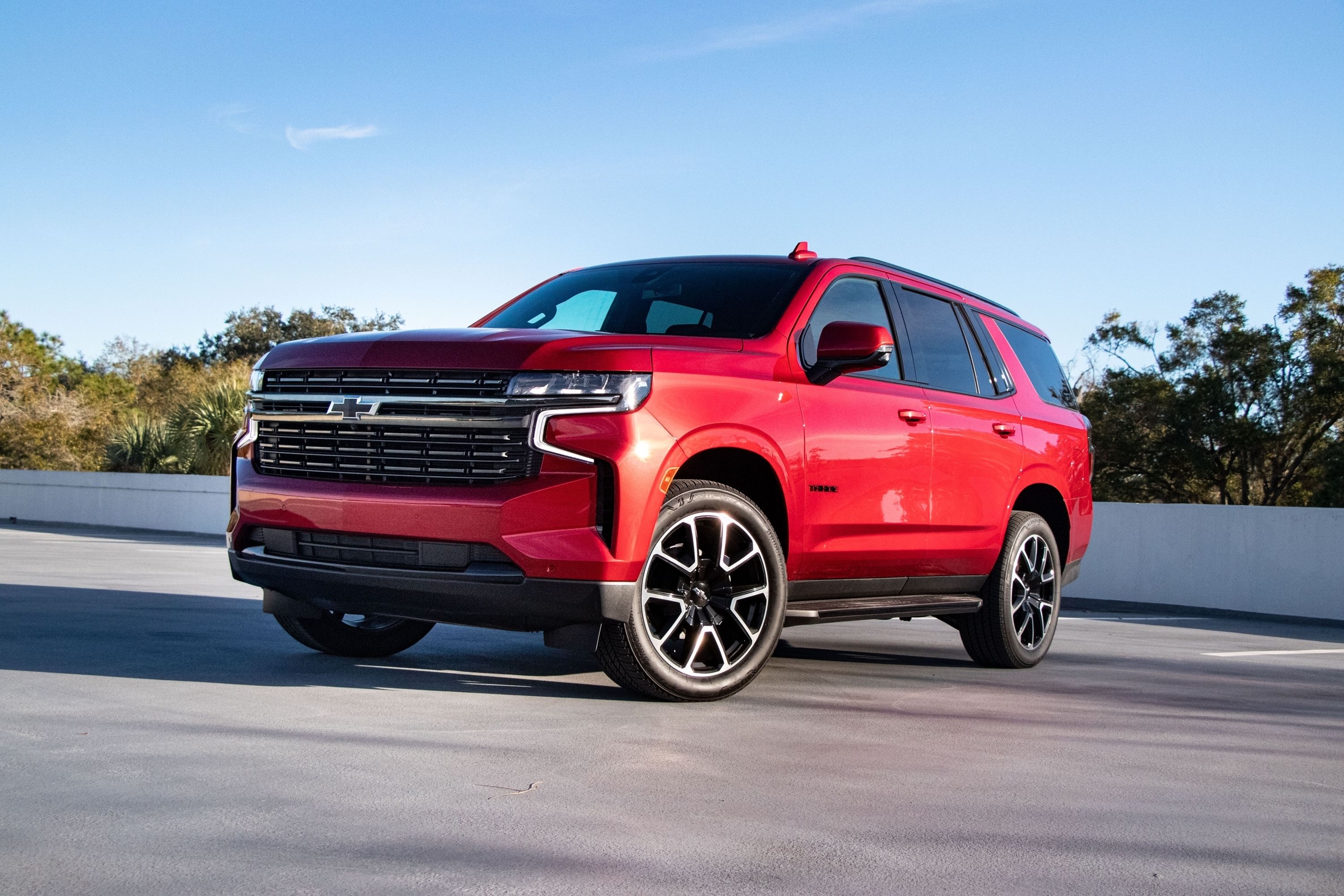 Chevy's Full-Size SUVs Are Losing This Family-Friendly Feature