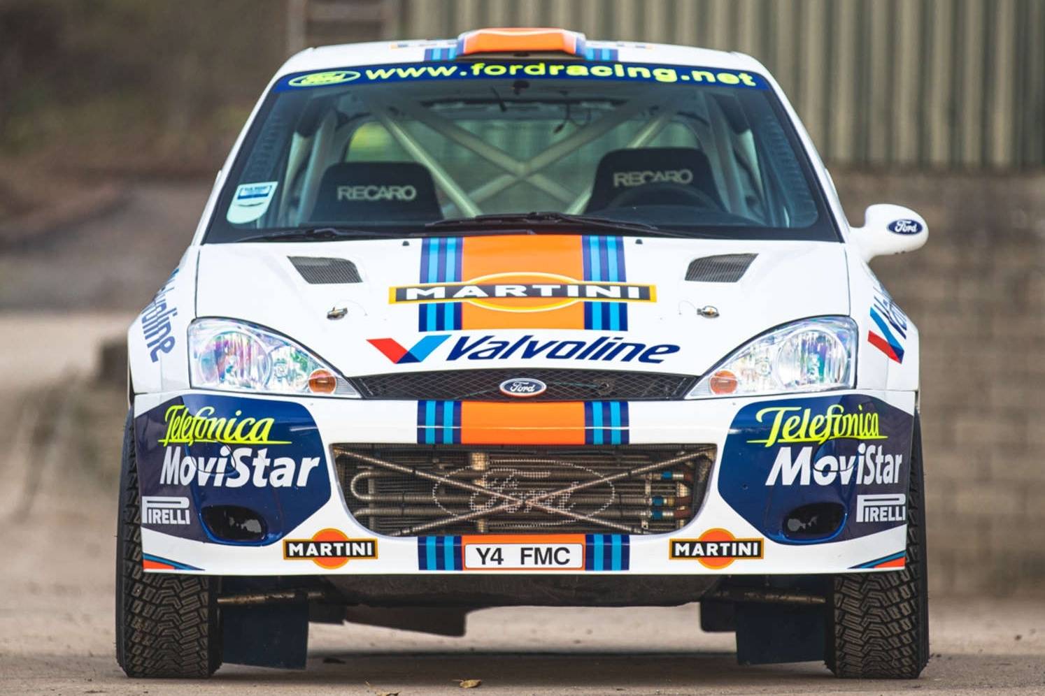 Colin McRae en Ford Focus RS WRC, rallye Réseau Q2002. Artiste Colin McRae en Ford Focus RS WRC, rallye Réseau Q2002. Artiste