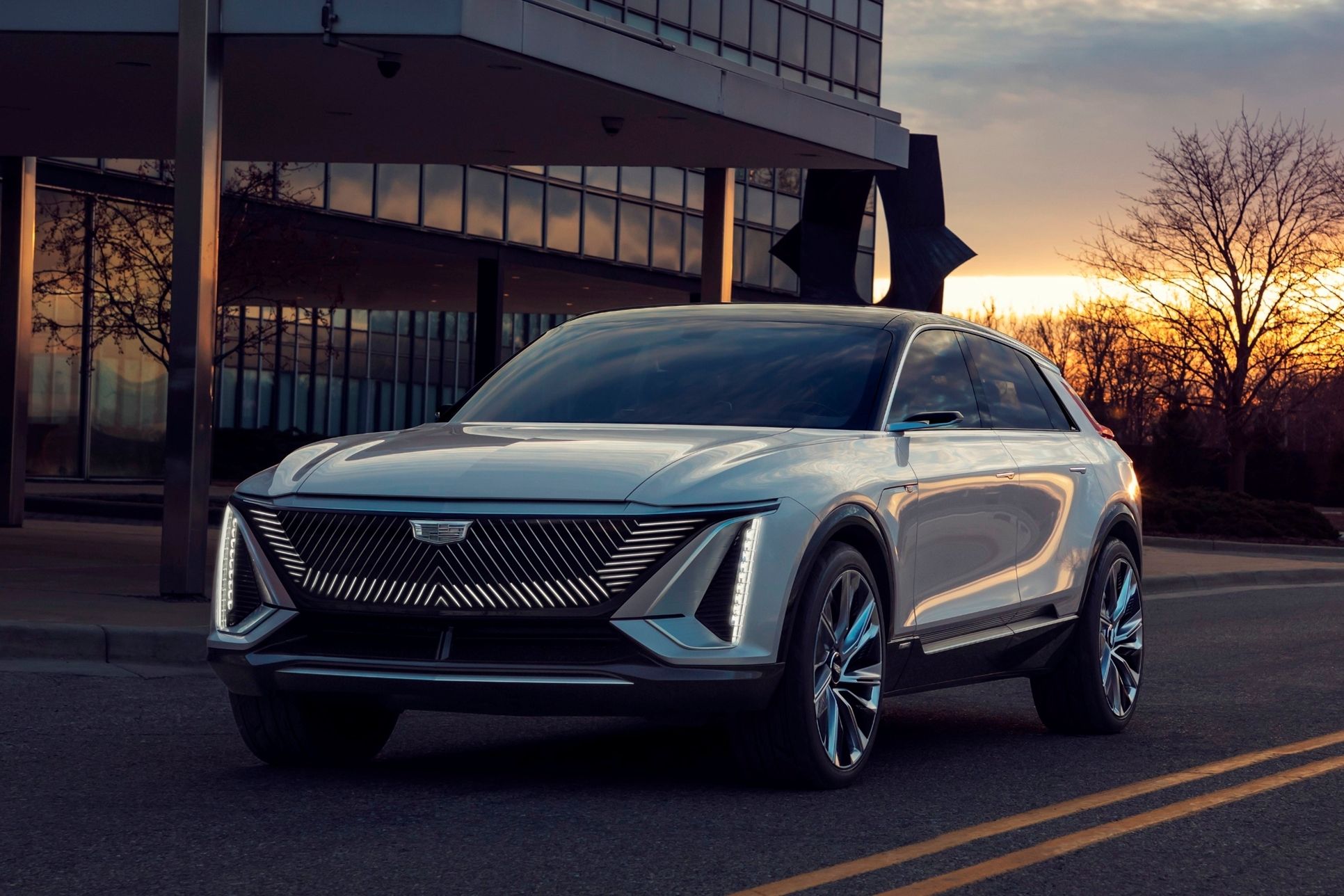GM Wants To Introduce A Transparent A-Pillar For Better Visibility