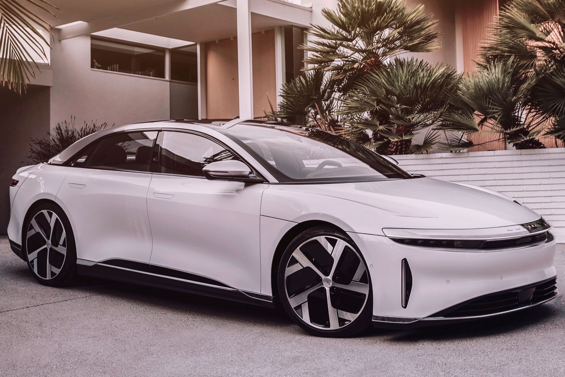 Lucid Takes Autonomous Driving To The Next Level