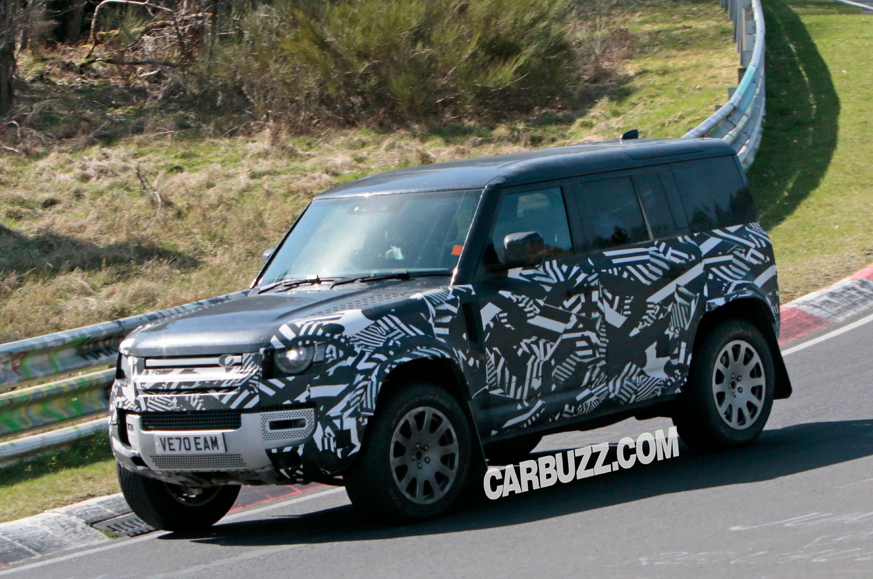 Land Rover Defender SVR Looks Like A Beast On The Nurburgring