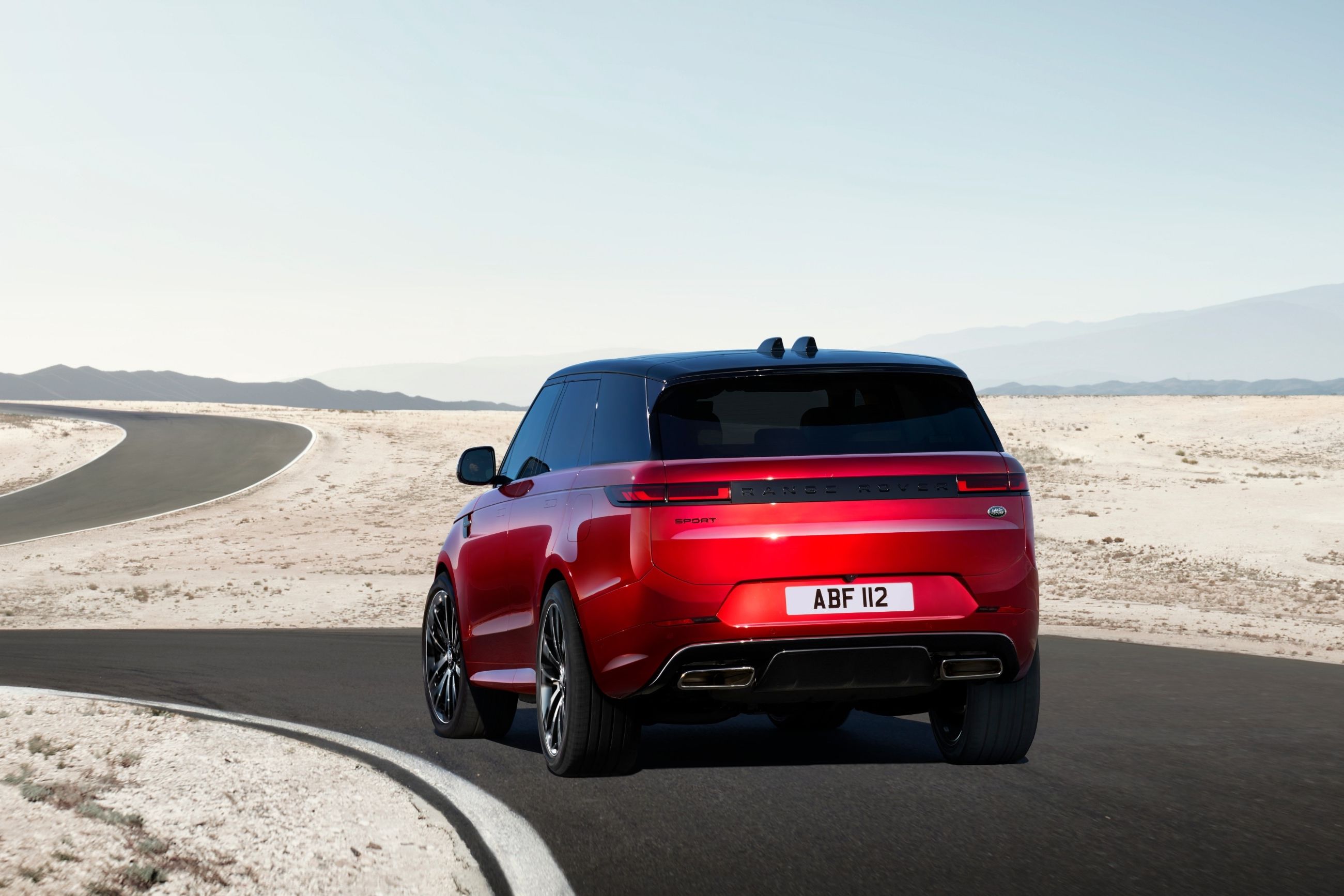 Meet The New Range Rover Sport: The Porsche Cayenne's Worst Nightmare