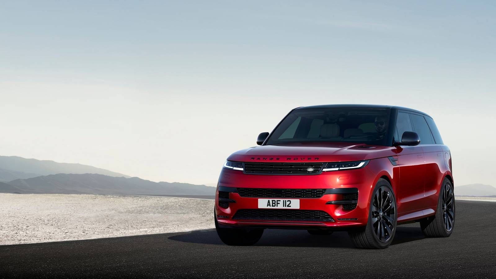 Meet The New Range Rover Sport: The Porsche Cayenne's Worst Nightmare
